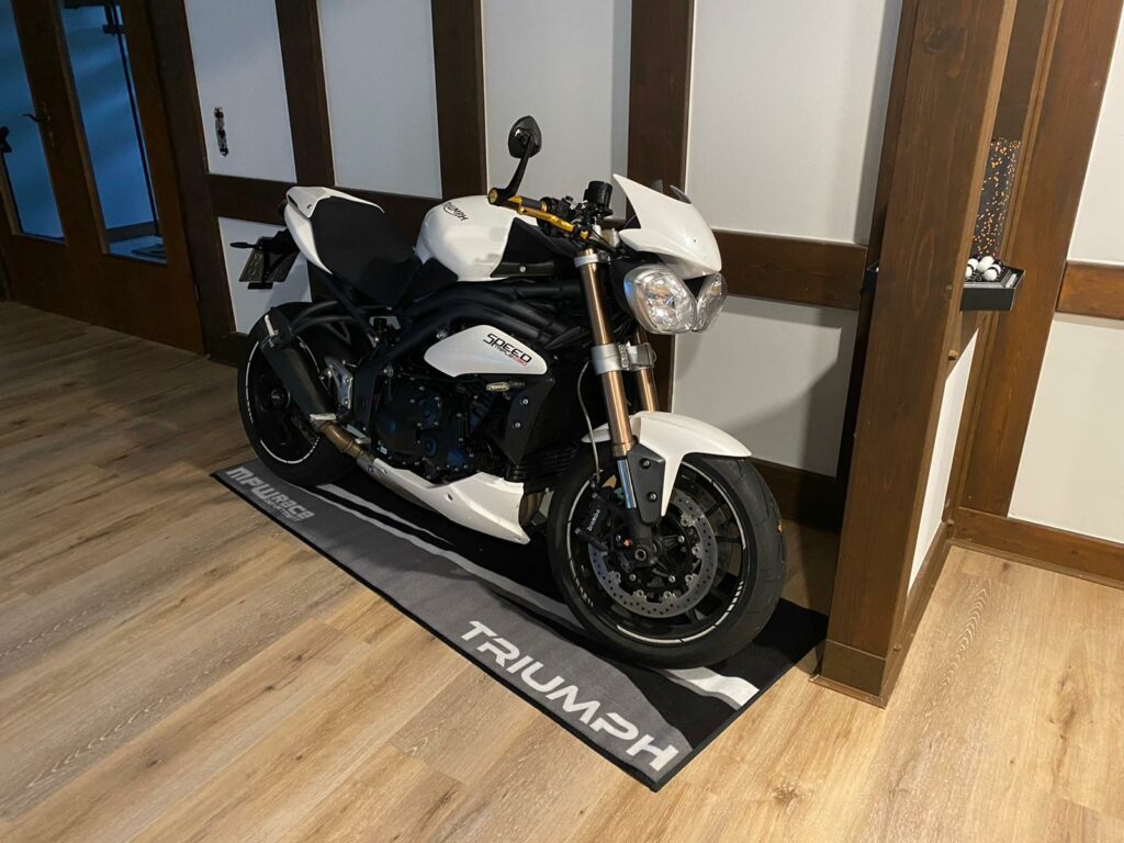 Triumph Speed Triple
